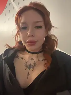 Snapshot of babydolll chatting on 12/16/24, 11:18 babydolll online show from 12/16/24, 11:18