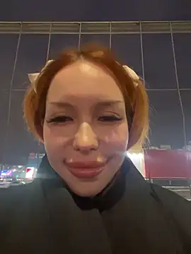 Snapshot of babydolll chatting on 02/27/25, 04:21 babydolll online show from 02/27/25, 04:21