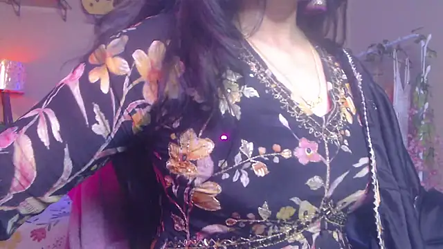 Zonayesha online show from 05/27/26, 08:33
