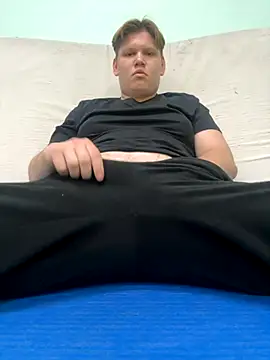 Snapshot of big_boy163 chatting on 10/11/25, 06:23 big boy163 online show from 10/11/25, 06:23