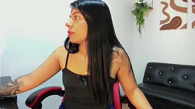 Caro kitty- online show from 11/24/25, 12:16