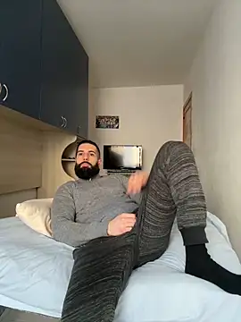 Snapshot of Gioeltoro89 chatting on 03/02/25, 03:27 Gioeltoro89 online show from 03/02/25, 03:27