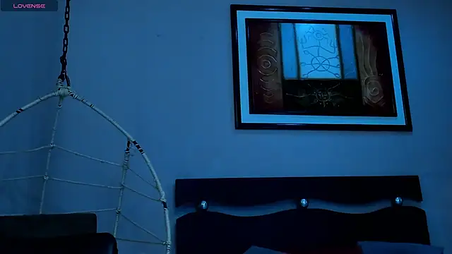 ebbafernandez  online show from 11/26/25, 12:06