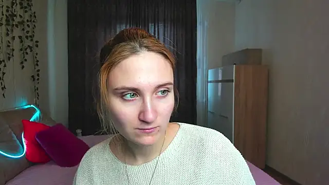 Miss Elsa  online show from 02/18/25, 03:21