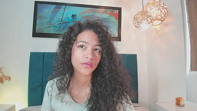 AntonellaHall  online show from 09/27/25, 12:21