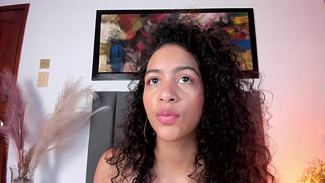 AntonellaHall  online show from 04/23/26, 06:54