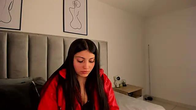 Laiia Page online show from 12/03/25, 01:09