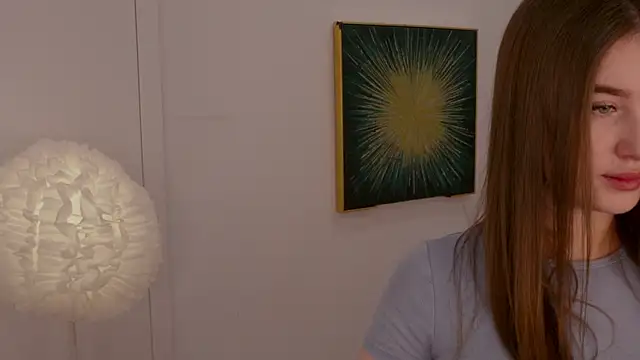 Lilly Colins online show from 02/07/25, 03:08