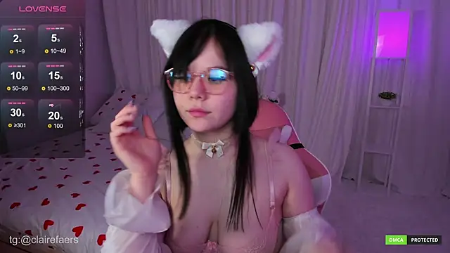 Snapshot of ClaireFaers_ chatting on 01/11/25, 09:47 ClaireFaers  online show from 01/11/25, 09:47