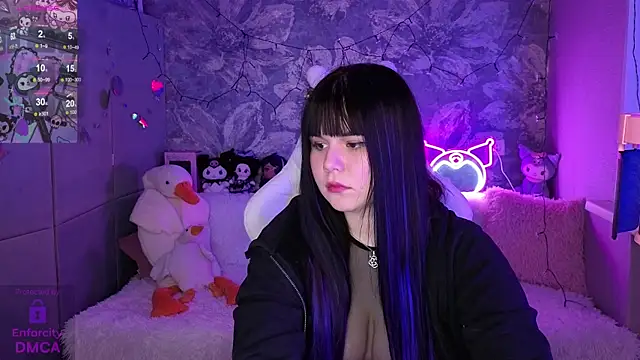 Snapshot of ClaireFaers_ chatting on 10/12/25, 05:01 ClaireFaers  online show from 10/12/25, 05:01