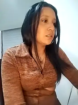 cami victoria online show from 01/05/26, 06:44