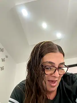 AntonellaAlondra4 online show from 10/02/25, 03:08