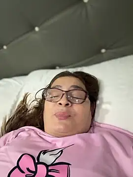 AntonellaAlondra4 online show from 11/18/25, 04:06