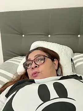 AntonellaAlondra4 online show from 02/10/26, 12:53