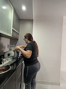 AntonellaAlondra4 online show from 03/12/26, 05:52