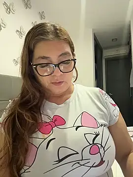 AntonellaAlondra4 online show from 03/16/26, 05:44