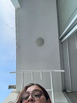 AntonellaAlondra4 online show from 04/25/26, 11:02