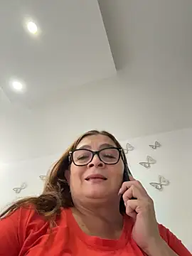 Snapshot of AntonellaAlondra4 chatting on 07/14/26, 04:45 AntonellaAlondra4 online show from 07/14/26, 04:45