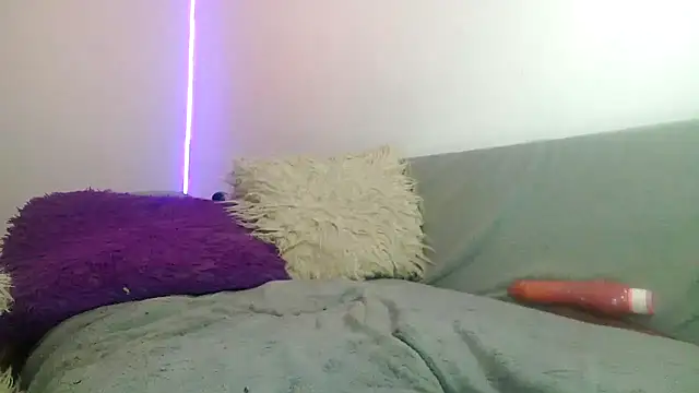 princesskitty111 online show from 02/23/25, 12:08