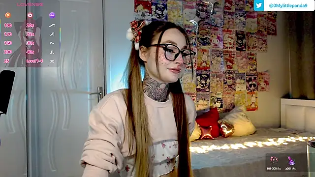 Milky way UwU online show from 03/22/25, 12:06