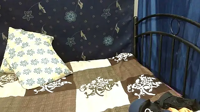 Pramila Manish online show from 06/18/26, 05:28