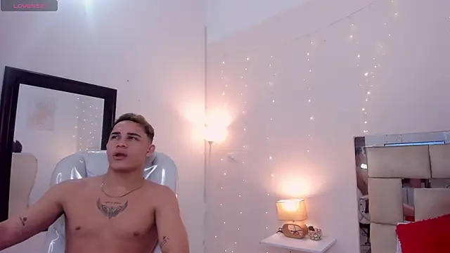 saraandstiven online show from 02/11/25, 08:15