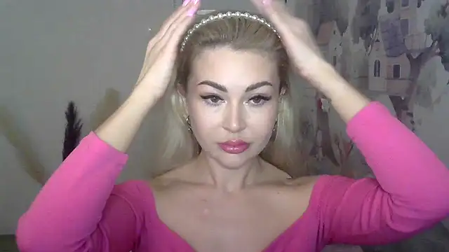 AdeleRoberts online show from 02/12/25, 03:29