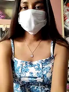 its sophiaa online show from 12/19/24, 07:40