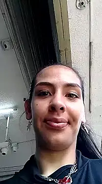 Snapshot of Alisson_420 chatting on 03/08/25, 12:30 Alisson 420 online show from 03/08/25, 12:30