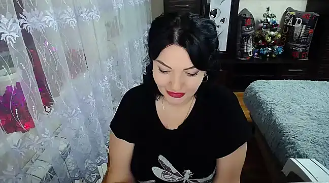 Snapshot of Lady_Boom_Wild_ chatting on 01/08/25, 05:59 Lady Boom Wild online show from 01/08/25, 05:59