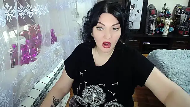 Snapshot of Lady_Boom_Wild_ chatting on 01/17/25, 09:06 Lady Boom Wild online show from 01/17/25, 09:06