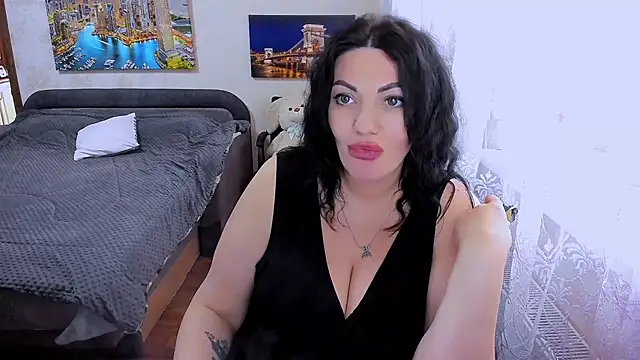 Snapshot of Lady_Boom_Wild_ chatting on 04/30/26, 07:47 Lady Boom Wild online show from 04/30/26, 07:47