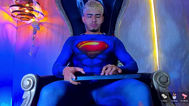 thaddeus king online show from 10/18/25, 09:26