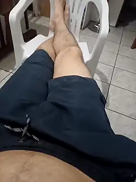 Snapshot of pedronovinho123 chatting on 11/28/25, 09:23 pedronovinho123 online show from 11/28/25, 09:23