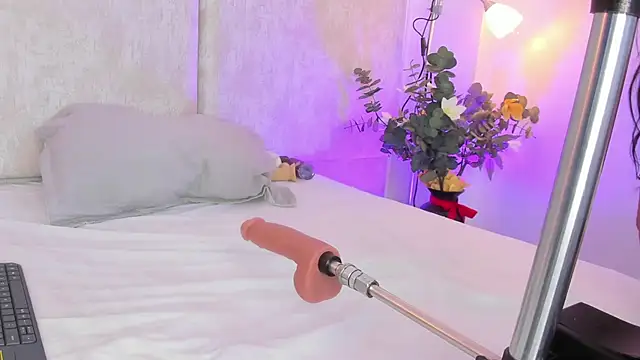 Snapshot of Astorath_angel_ chatting on 12/20/25, 12:23 Astorath angel online show from 12/20/25, 12:23