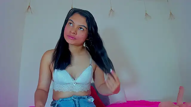 Snapshot of Lori_Evanss chatting on 02/20/25, 09:11 Lori Evanss online show from 02/20/25, 09:11