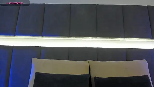 nicolle pierce online show from 03/12/25, 12:57