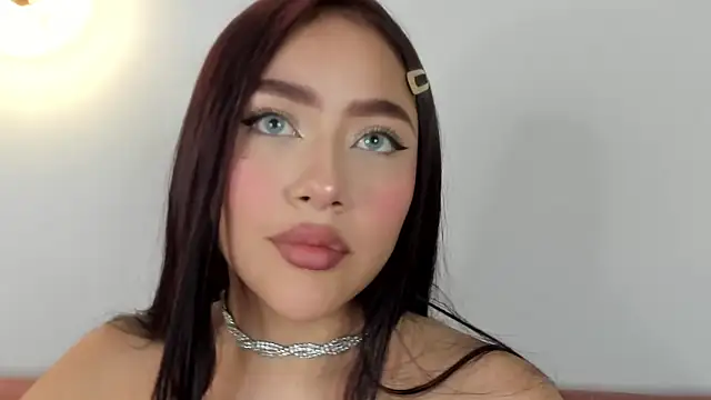 nicolle pierce online show from 02/04/26, 01:17