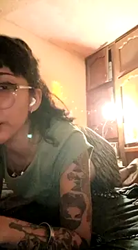 Snapshot of HighLilith chatting on 12/20/24, 06:08 HighLilith online show from 12/20/24, 06:08