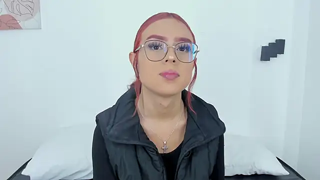 Snapshot of samantha__fairy chatting on 03/03/25, 04:03 samantha fairy online show from 03/03/25, 04:03