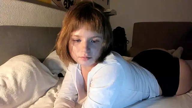 Snapshot of SayYesToHeaven chatting on 02/11/26, 01:21 SayYesToHeaven online show from 02/11/26, 01:21