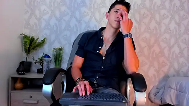 Dorianmistery2322  online show from 01/30/25, 05:30