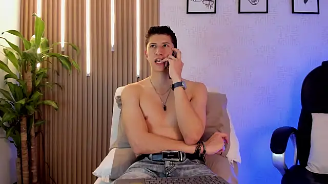 Dorianmistery2322  online show from 11/20/25, 11:48