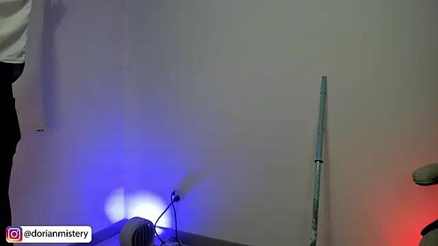 Dorianmistery2322  online show from 04/07/26, 10:53