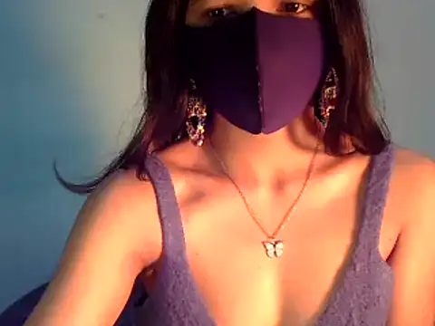 Snapshot of Cute_Alaina chatting on 01/23/25, 10:44 Cute Alaina online show from 01/23/25, 10:44