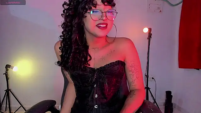 Heka Prudence online show from 06/10/26, 04:34