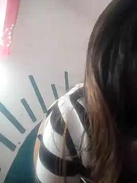 Snapshot of Kelly_del_soler25 chatting on 11/25/25, 06:19 Kelly del soler25 online show from 11/25/25, 06:19