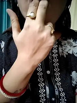 Snapshot of Royalgirl667 chatting on 12/10/24, 05:22 Royalgirl667 online show from 12/10/24, 05:22