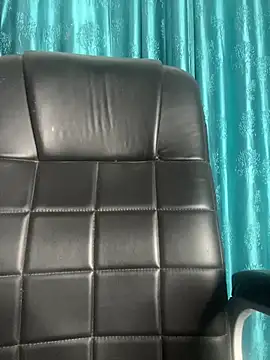 poision51 online show from 11/10/25, 06:12