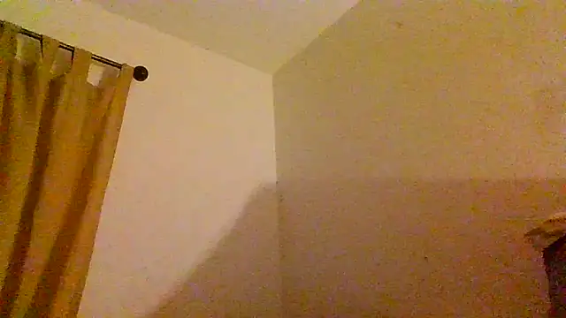 Snapshot of Vespa_Crabo chatting on 12/04/24, 12:41 Vespa Crabo online show from 12/04/24, 12:41